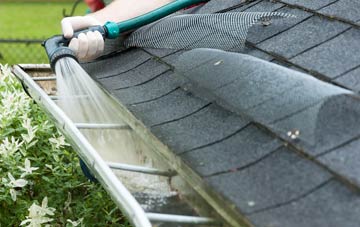 Cowes gutter cleaning costs